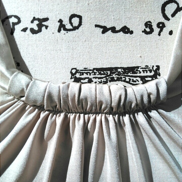 Silky Tan Top - Picture 2 of 4